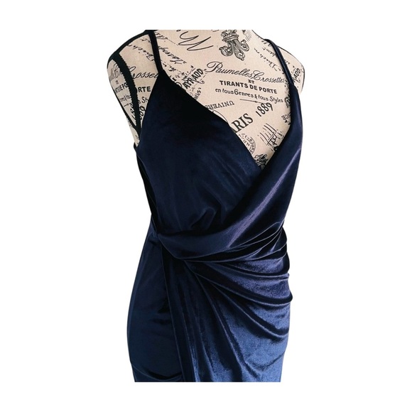 Double Crazy Midnight Blue Velvet Dress – Ruched Front with Slit | S - Picture 5 of 9